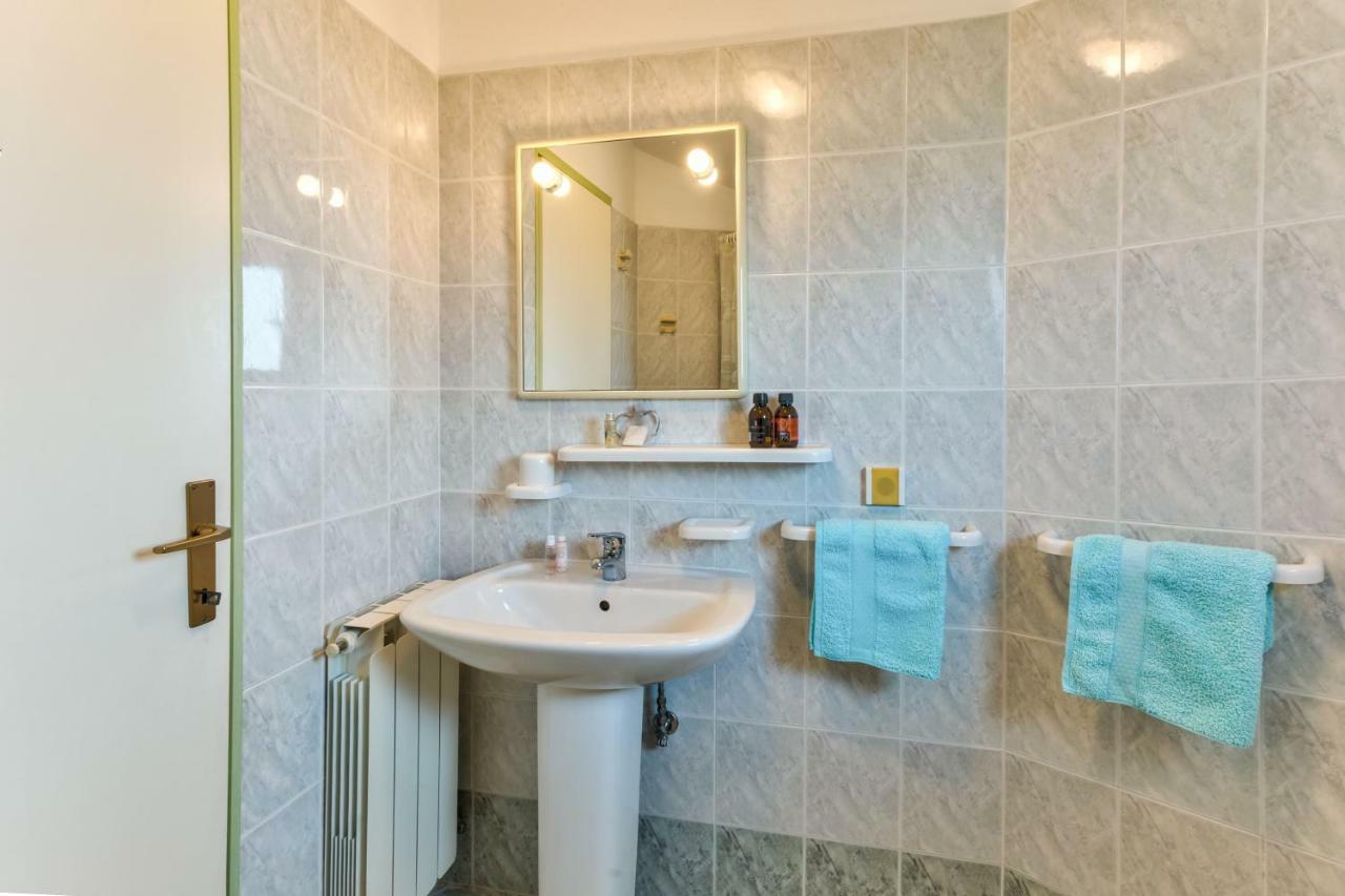 Apartments Redenta Tar-Vabriga Kültér fotó