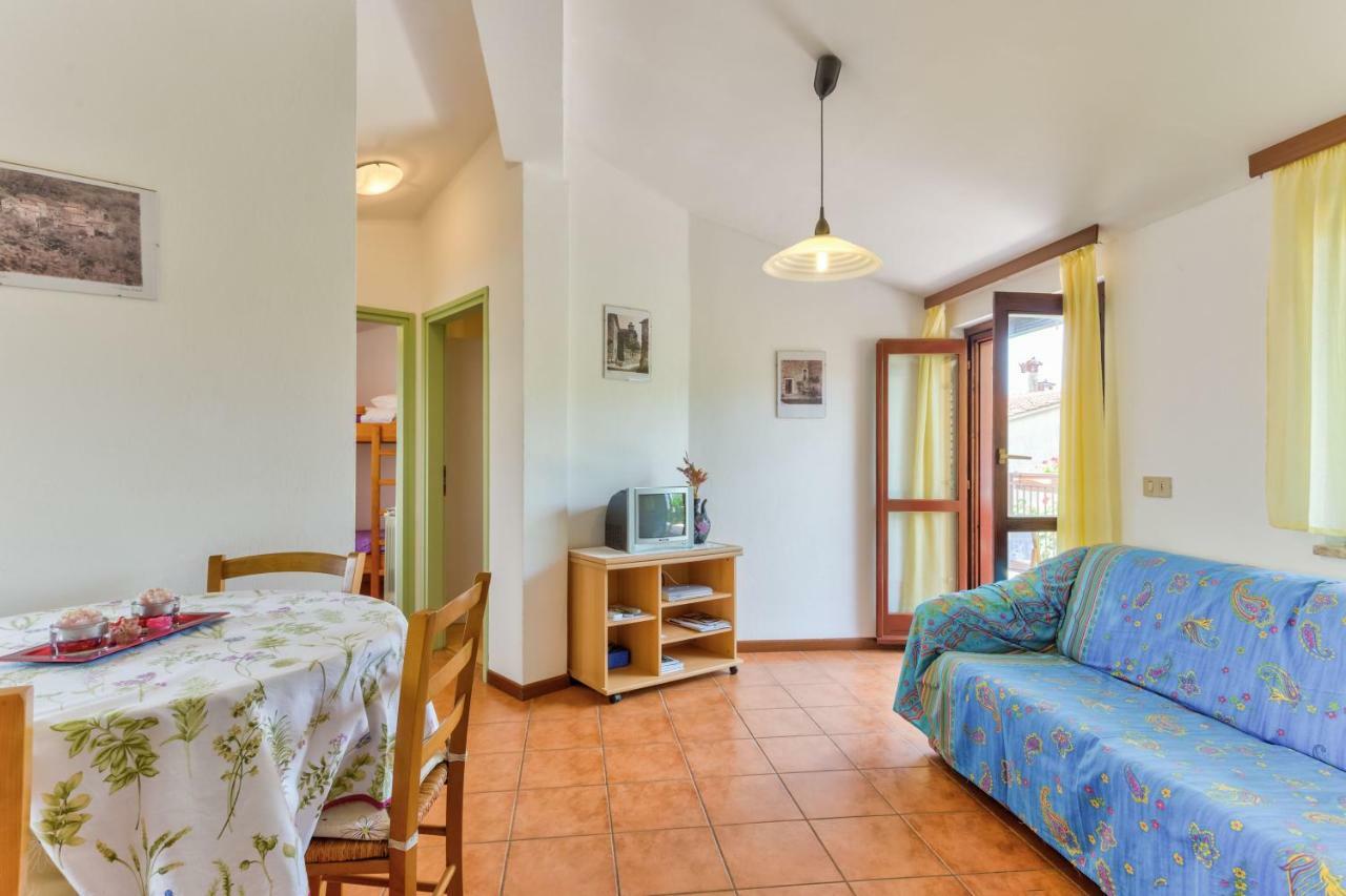 Apartments Redenta Tar-Vabriga Kültér fotó