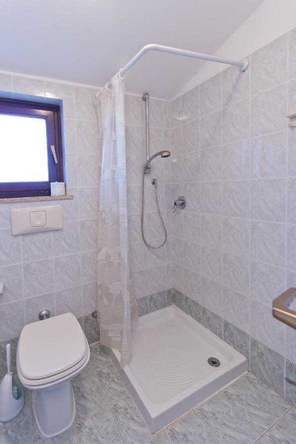 Apartments Redenta Tar-Vabriga Kültér fotó